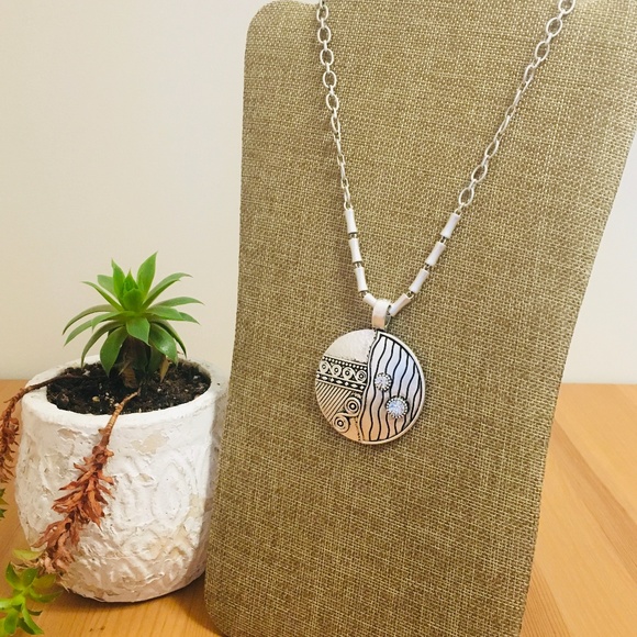 Premier Designs New Seasons Necklace - Picture 1 of 4